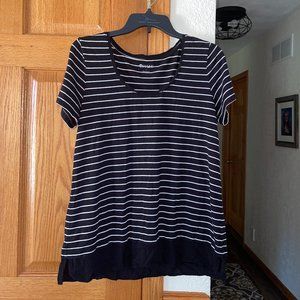 Stylus sz L Black White Striped Knit Cotton Top Tee